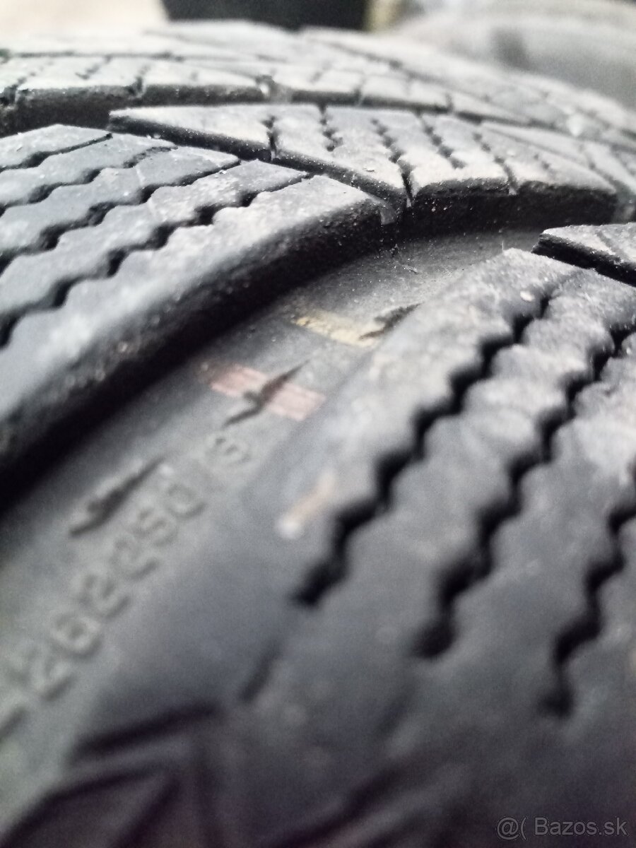 205/50 R17 93 V Semperit S-GRIP 5 - 2