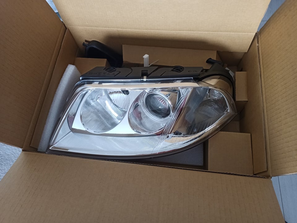 Passat B5,5 /2001 - 2005/ predné svetlá - 2