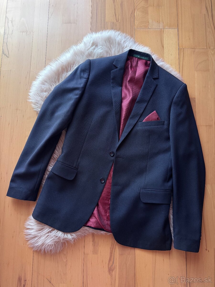 Chlapčenský oblek - 2