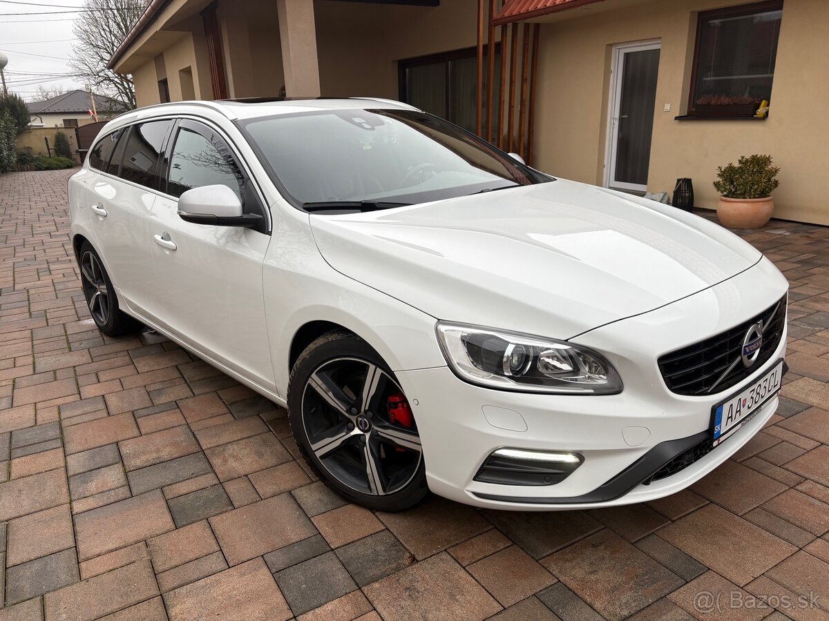 Vovlo V60 R design D4 - 2