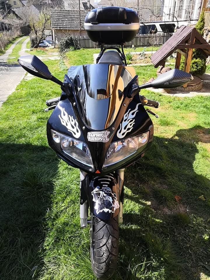 Suzuki SV 650S - 2