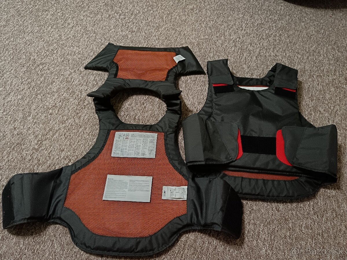 Jazdecké bezpečnostné vesty - 2