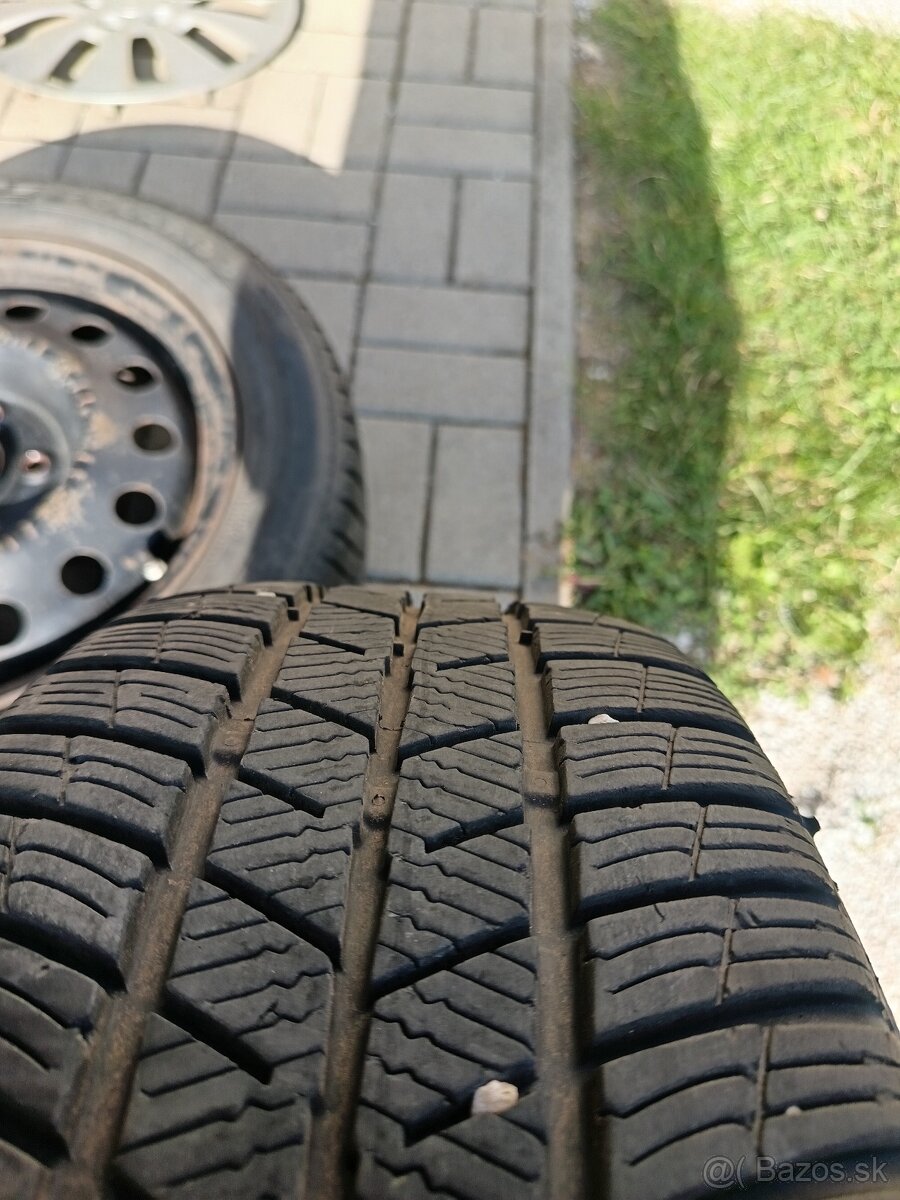 5x114.3 barum 205/55 r16 - 2