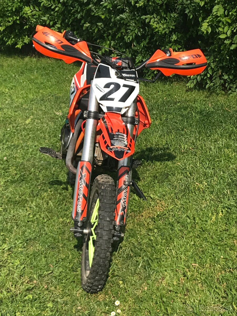 Xmotos xb27, 125cc, poloautomat, 14/12 kolesa