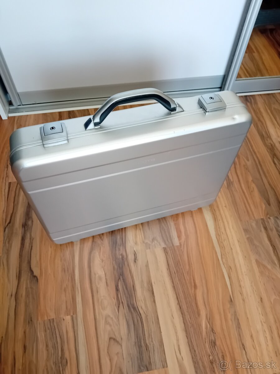 Kufor na notebook - 2