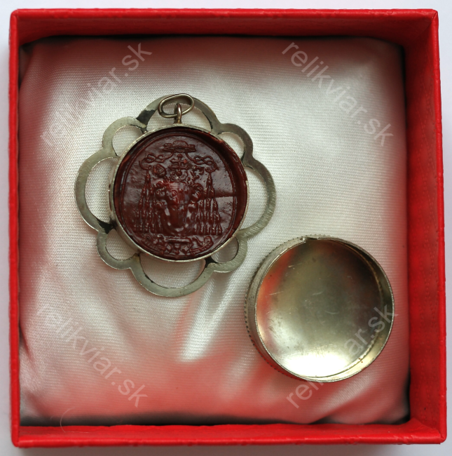 Relikviár z 20. storočia s relikviou Svätý Július, mučeník - 2