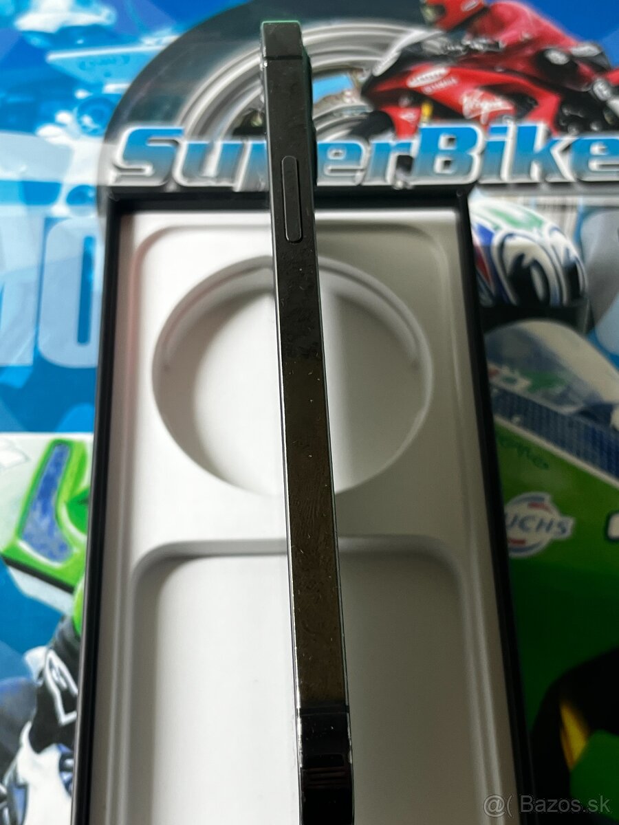 Predám iPhone 12 Pro 256GB - 2