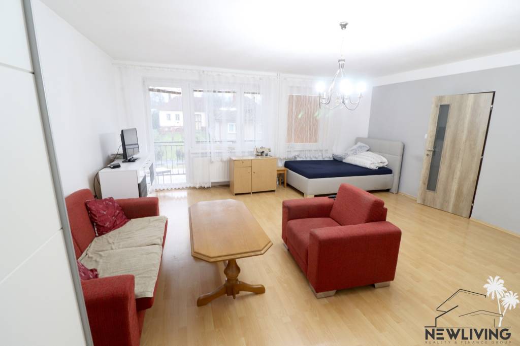 PREDAJ: 5+2 izbový rodinný dom, Dolný Lopašov - 2