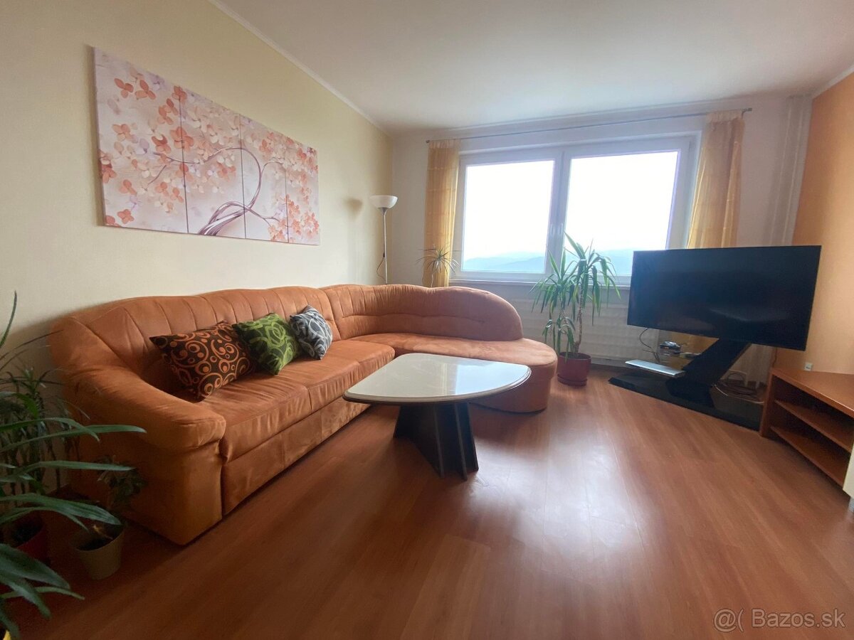 Prenájom 3 izbového bytu - 2