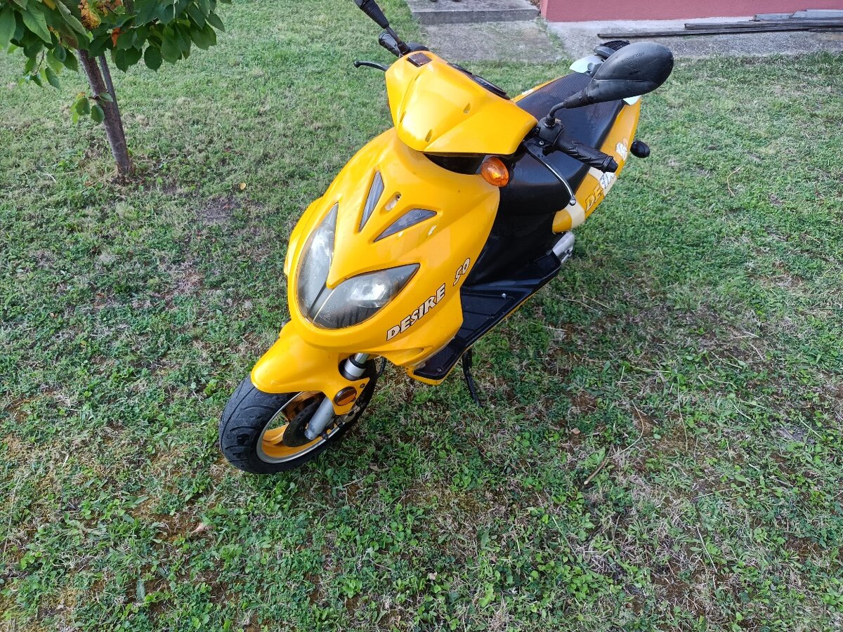 Skuter Yuki 50 s TP - 2