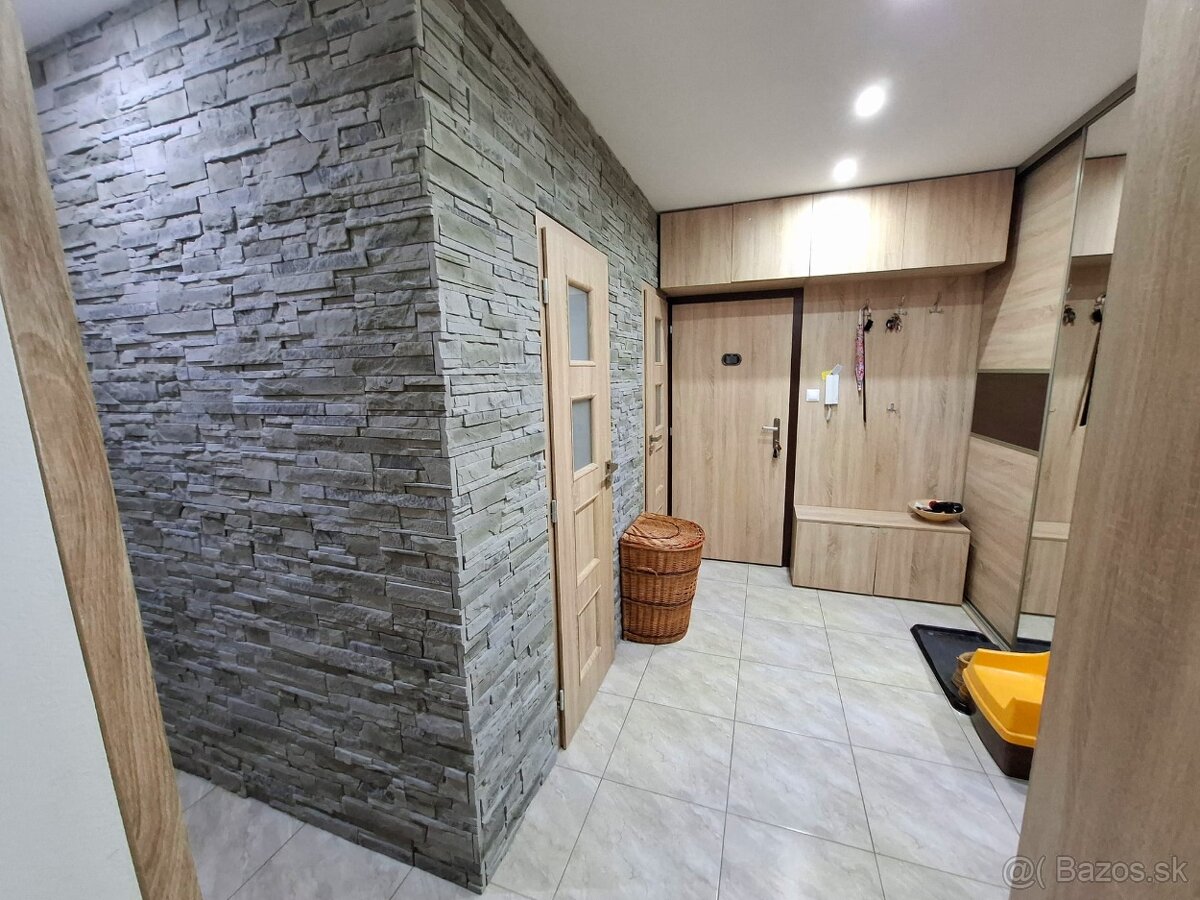 Predám 3 izbový byt - 2