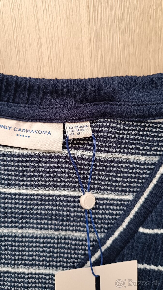 Prúžkované dlhé šaty - 2