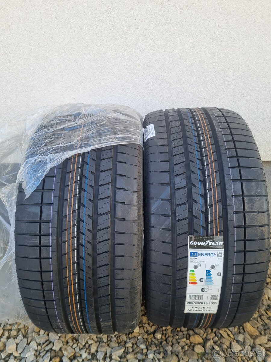 285/40 r19 letné pneumatiky - 2