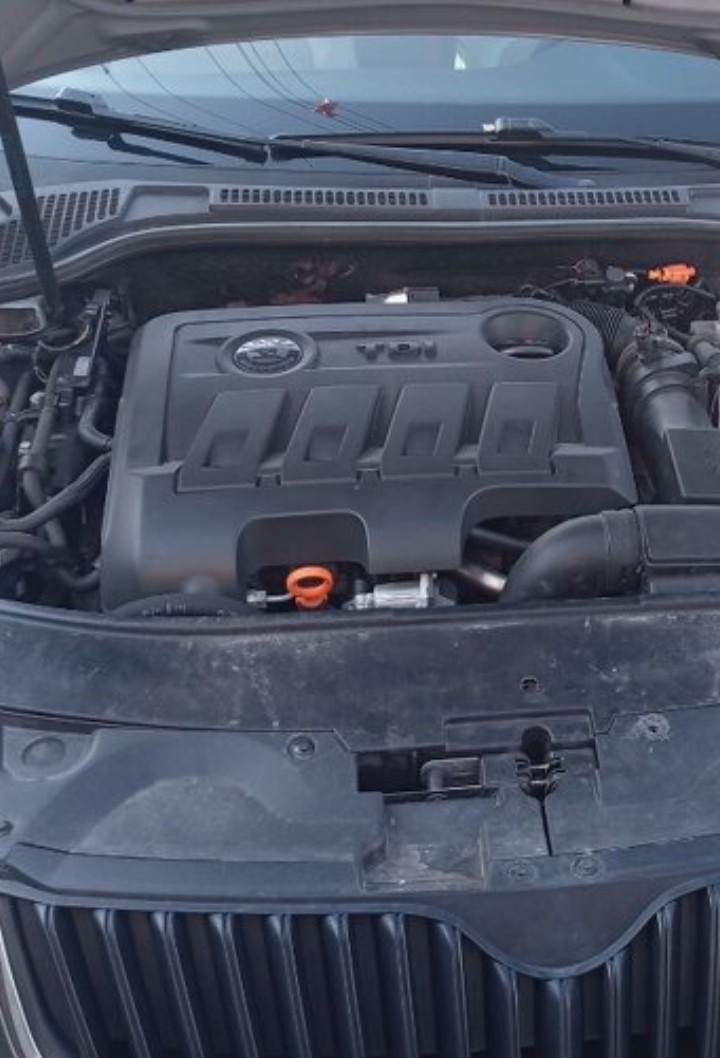 Predám Škoda superb 2.0 TDi 4x4 - 2