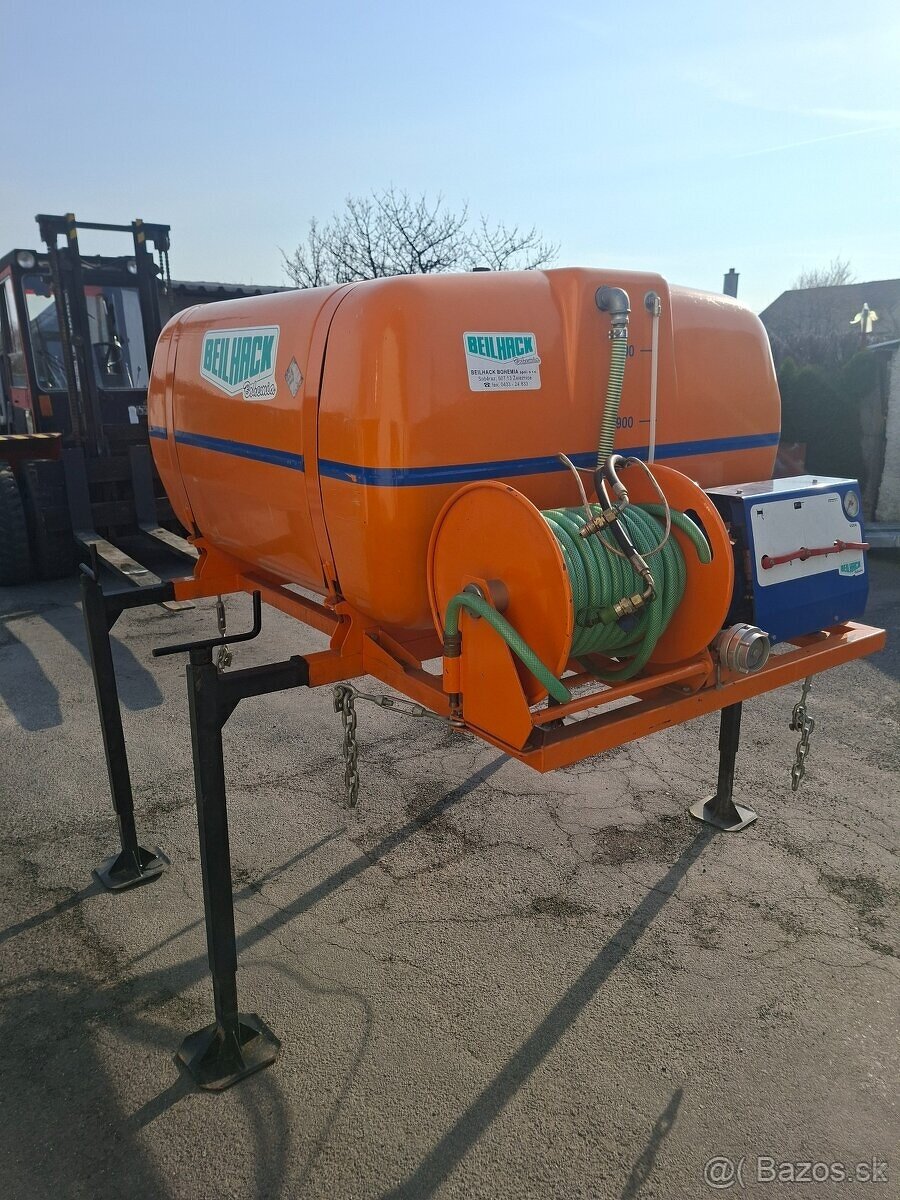 Kropící nádrž na vodu Beilhack CNT 1500 - 2