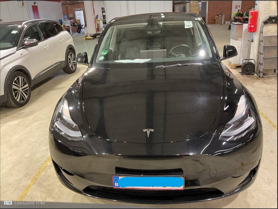 Tesla Model Y 2023 Standard Range SoH 95 % - 2