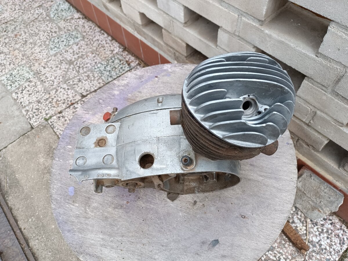 ČZ 125 B/T - 2