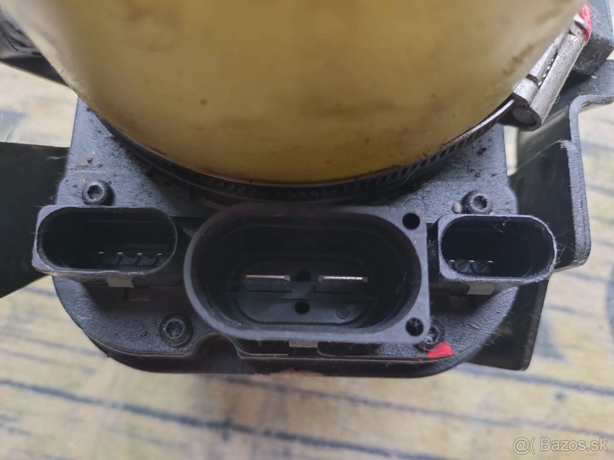 Hydraulické servočerpadlo Lizarte TRW - 2