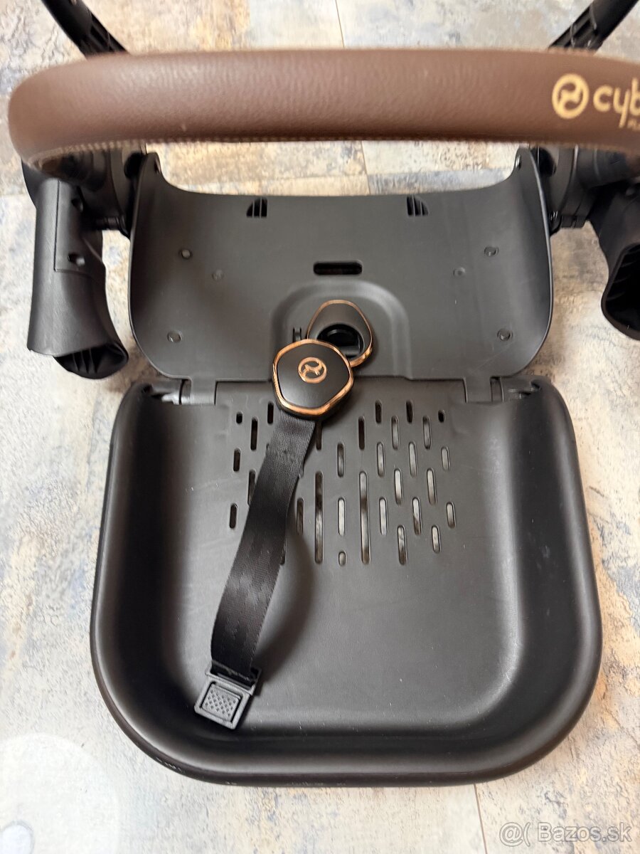 Cybex skelet ram 4.0 - 2
