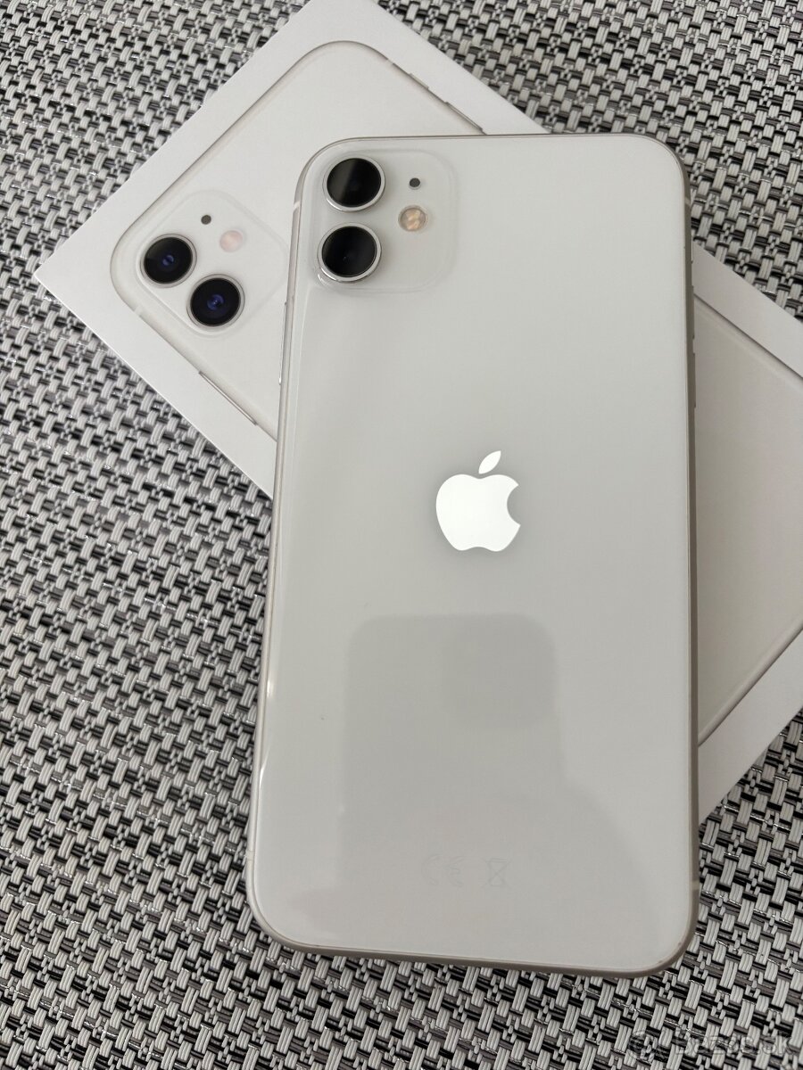 Predám IPhone 11 - 2