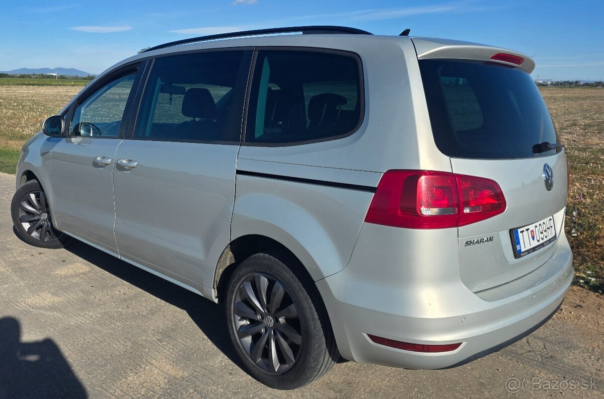 Volkswagen Sharan 2.0 TDI BlueMotion - 2