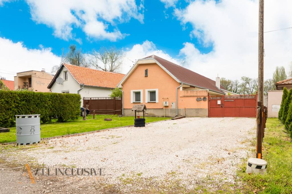 ALL INCLUSIVE | NA PREDAJ 4-IZBOVÝ RD NA 16-ÁROVOM POZEMKU, - 2