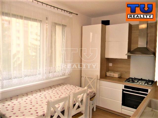 NA PREDAJ PEKNÝ 3-IZBOVÝ BYT V NOVEJ DUBNICI S VÝMEROU 68 M2 - 2