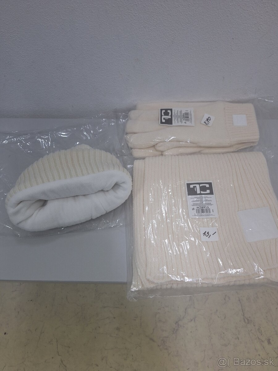 Set, čiapka, šal, rukavice - 2