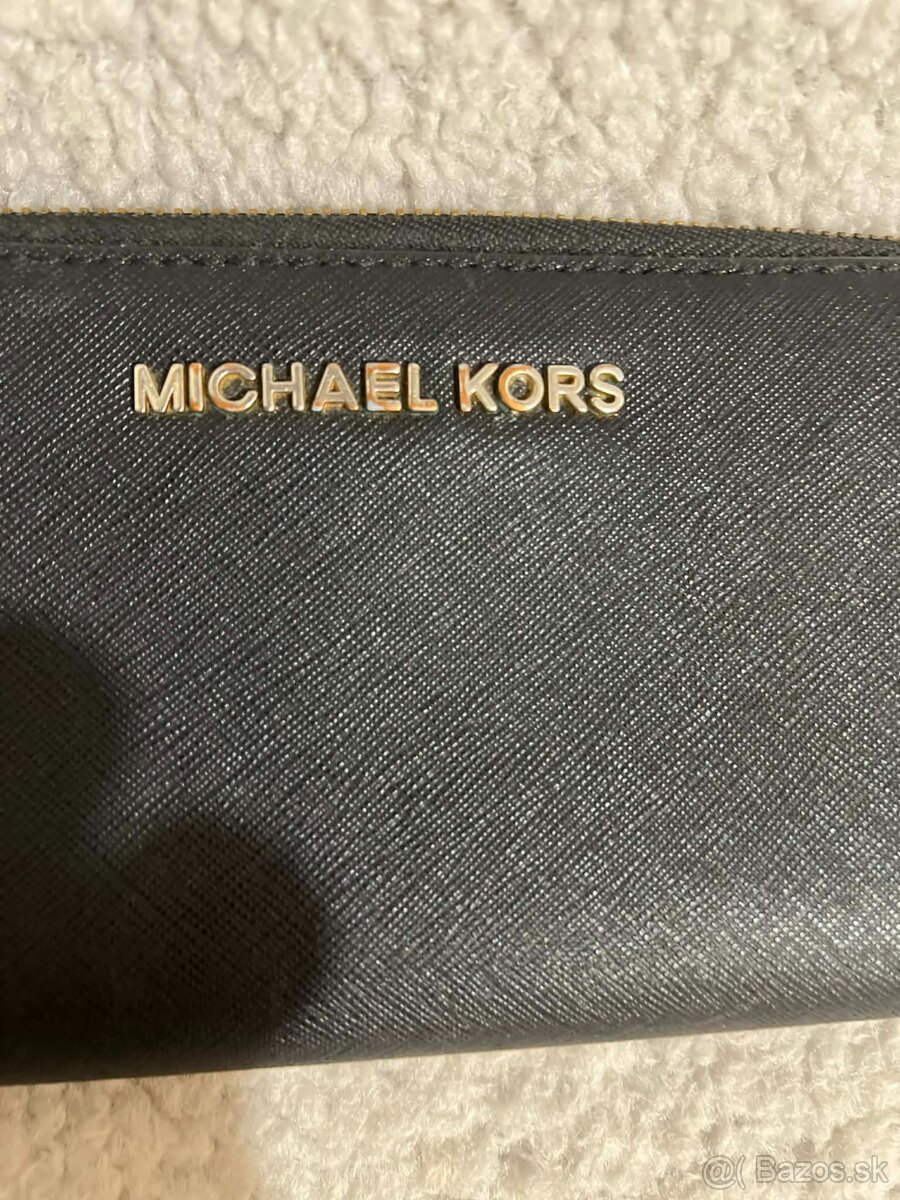 Michael kors cierna peňaženka. - 2