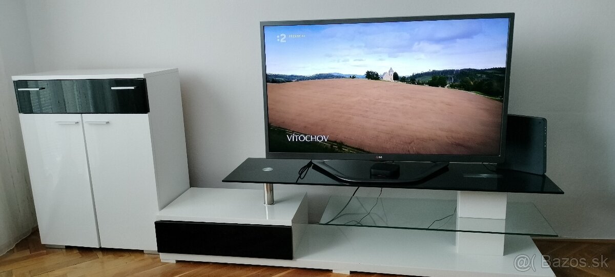 Zostava do obývačky - 2