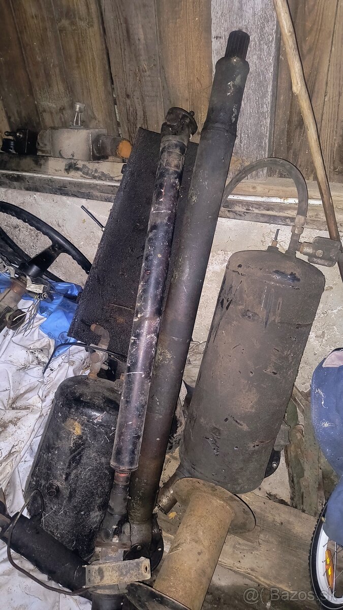 Predám kardany na Liaz/trambus/avia - 2