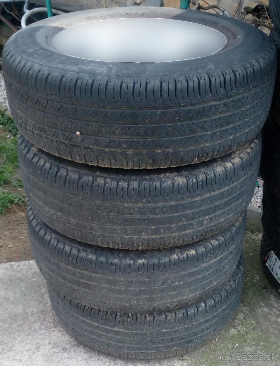 Michelin 215/70 R16 100H letné - 2