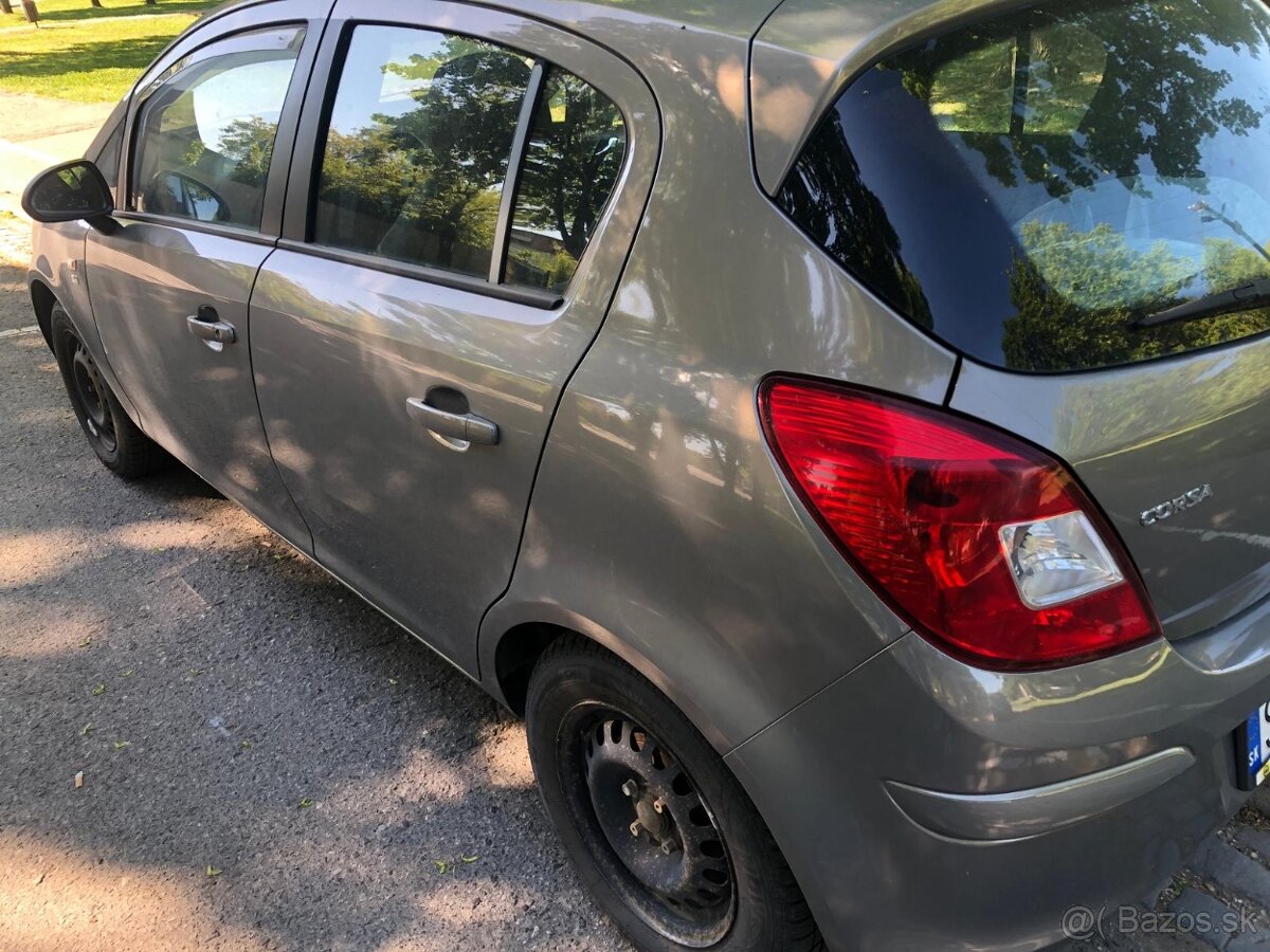 Opel corsa automat - 2