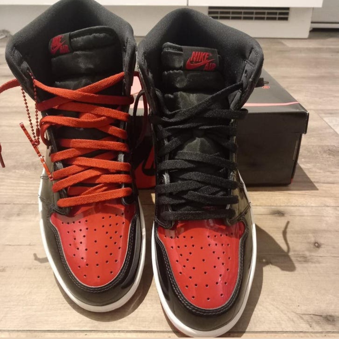 AIR JORDAN 1 - 2