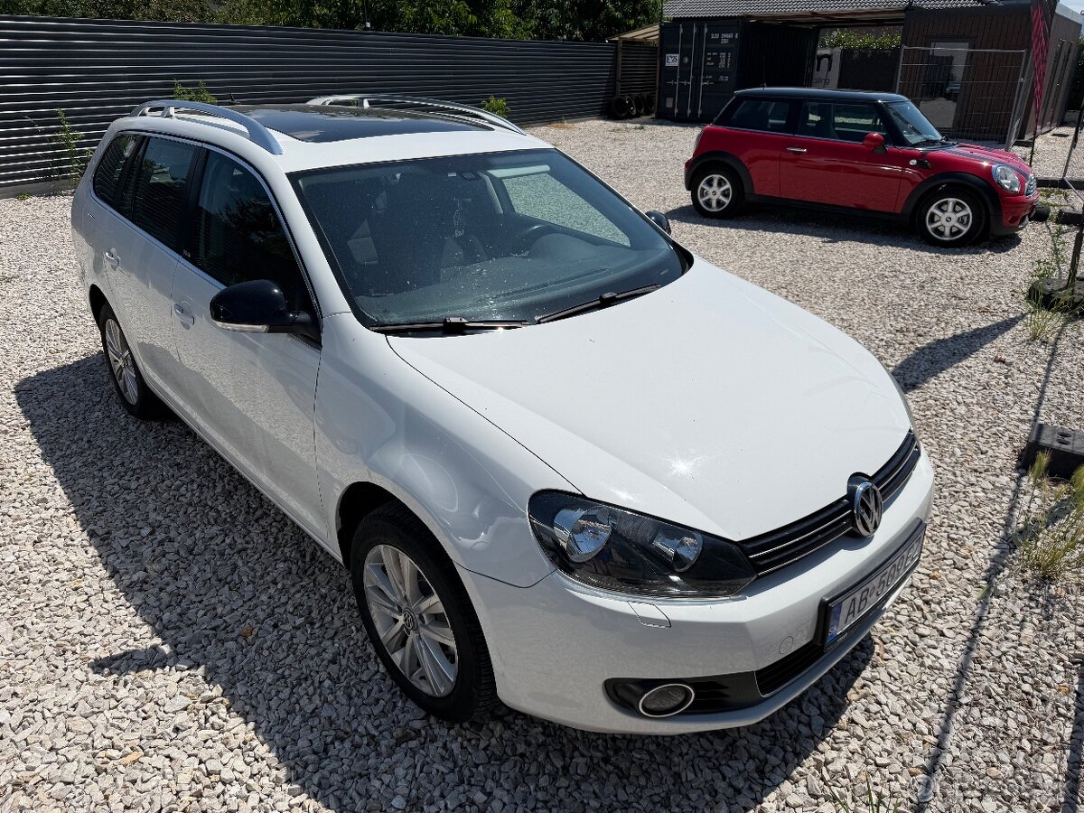 Volkswagen GOLF - 2