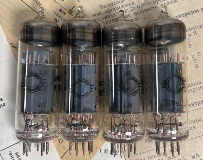 Elektrónky ECL82 , ECL82 Svetlana 6F3P - 2