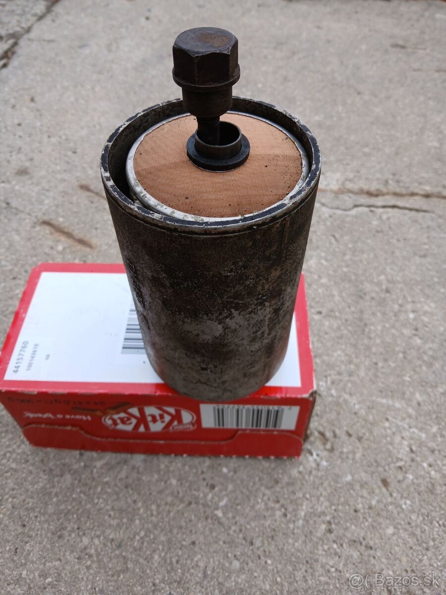 Naftový filter Zetor - 2