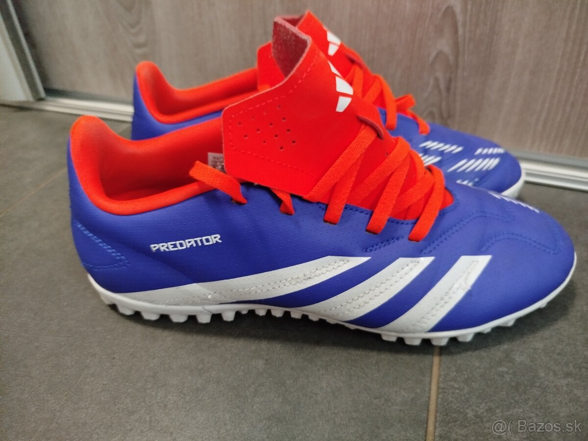 Turfy tenisky Adidas predátor - 2