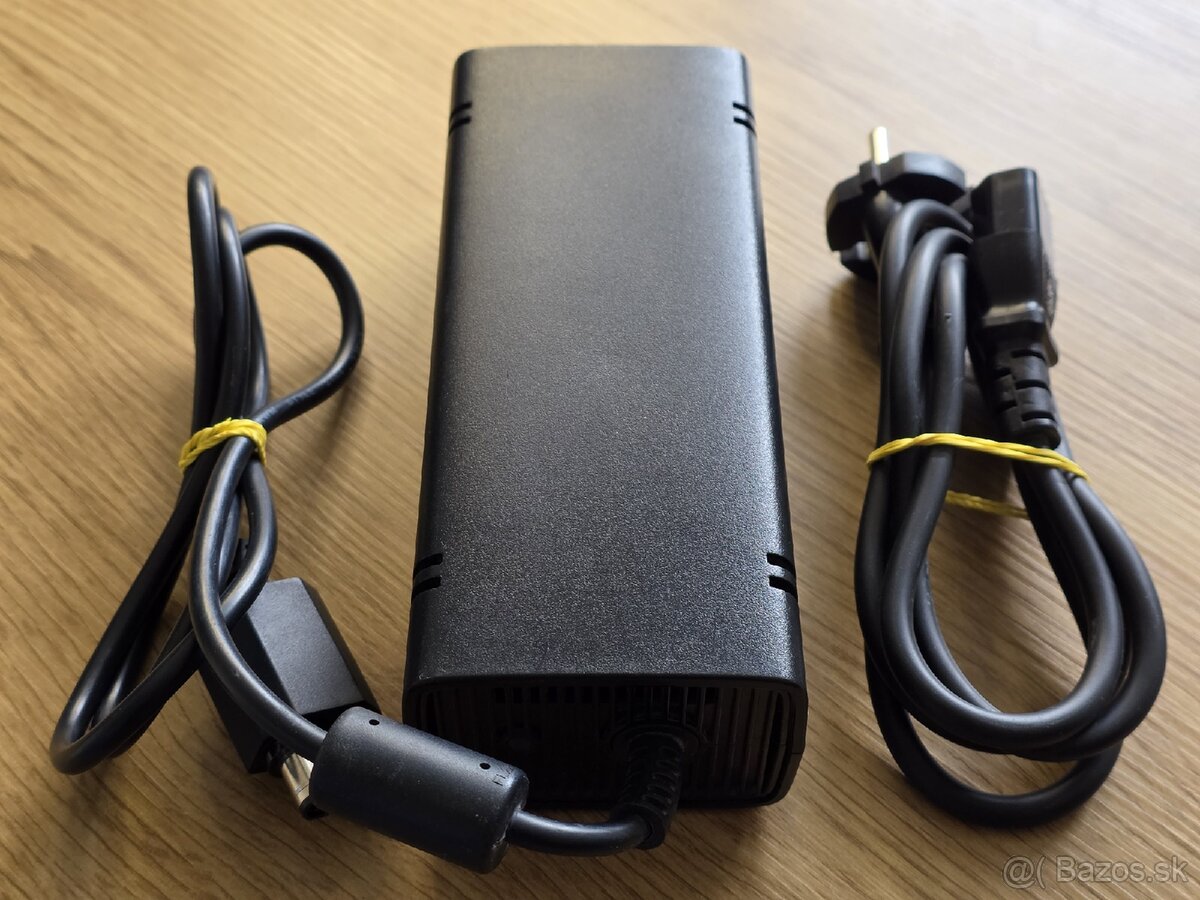 Originál napájací adaptér na Xbox 360 Slim - 2