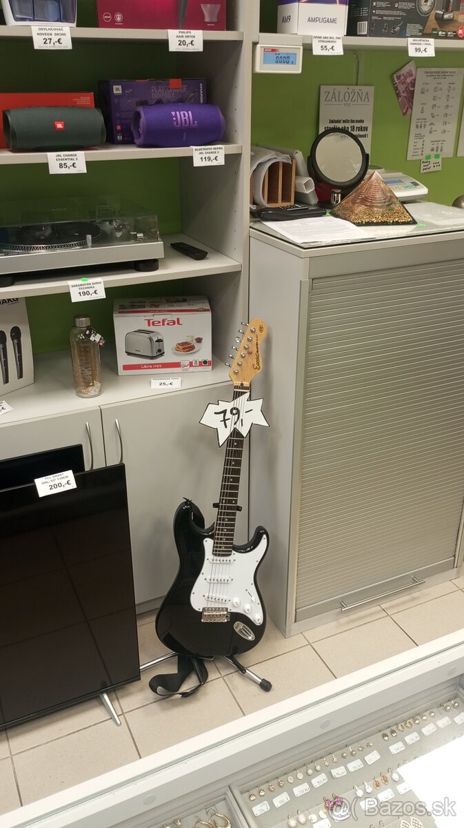 Predám stratocaster Encore - 2