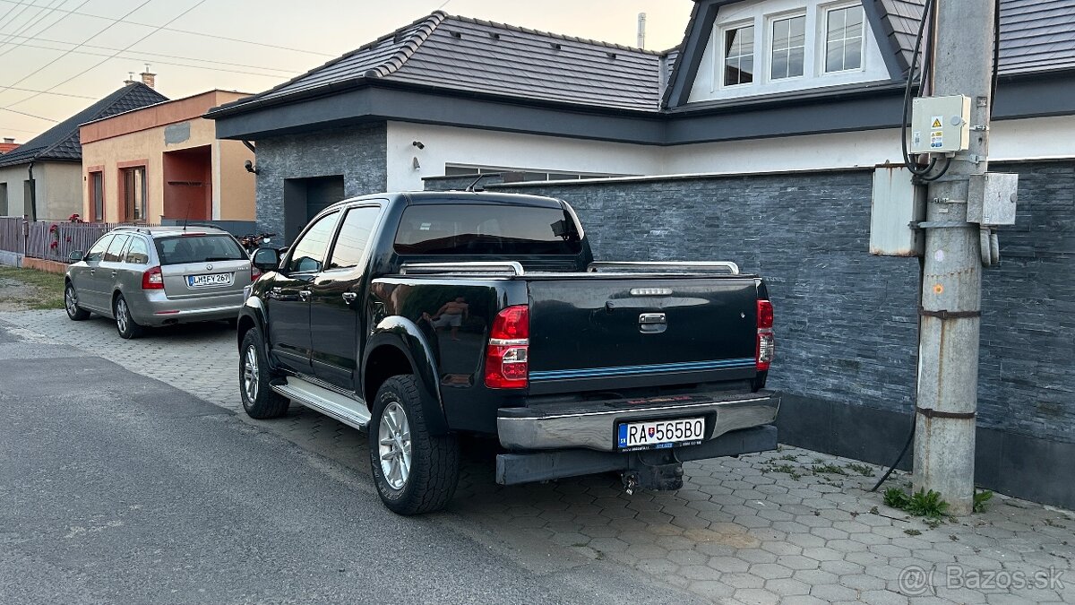 Toyota Hilux 3.0 D-4D 126Kw 4x4 A/T 5