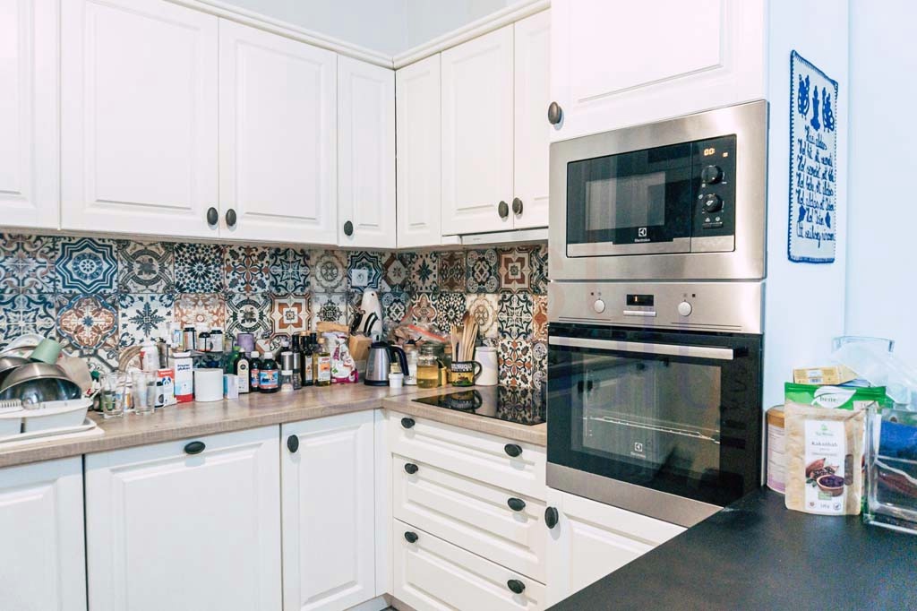 2351 NA PREDAJ LUXUSNÝ TROJIZBOVÝ MEŠTIANSKY BYT V SRDCI KOM - 2