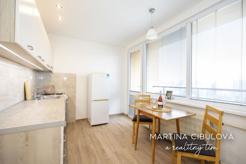 1 izbový zrekonštruovaný byt na Šalgotarjánskej ulici je na - 2