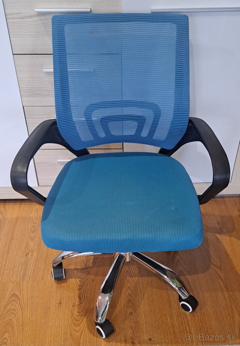 Kancelarska stolička vhodná pre deti - 2