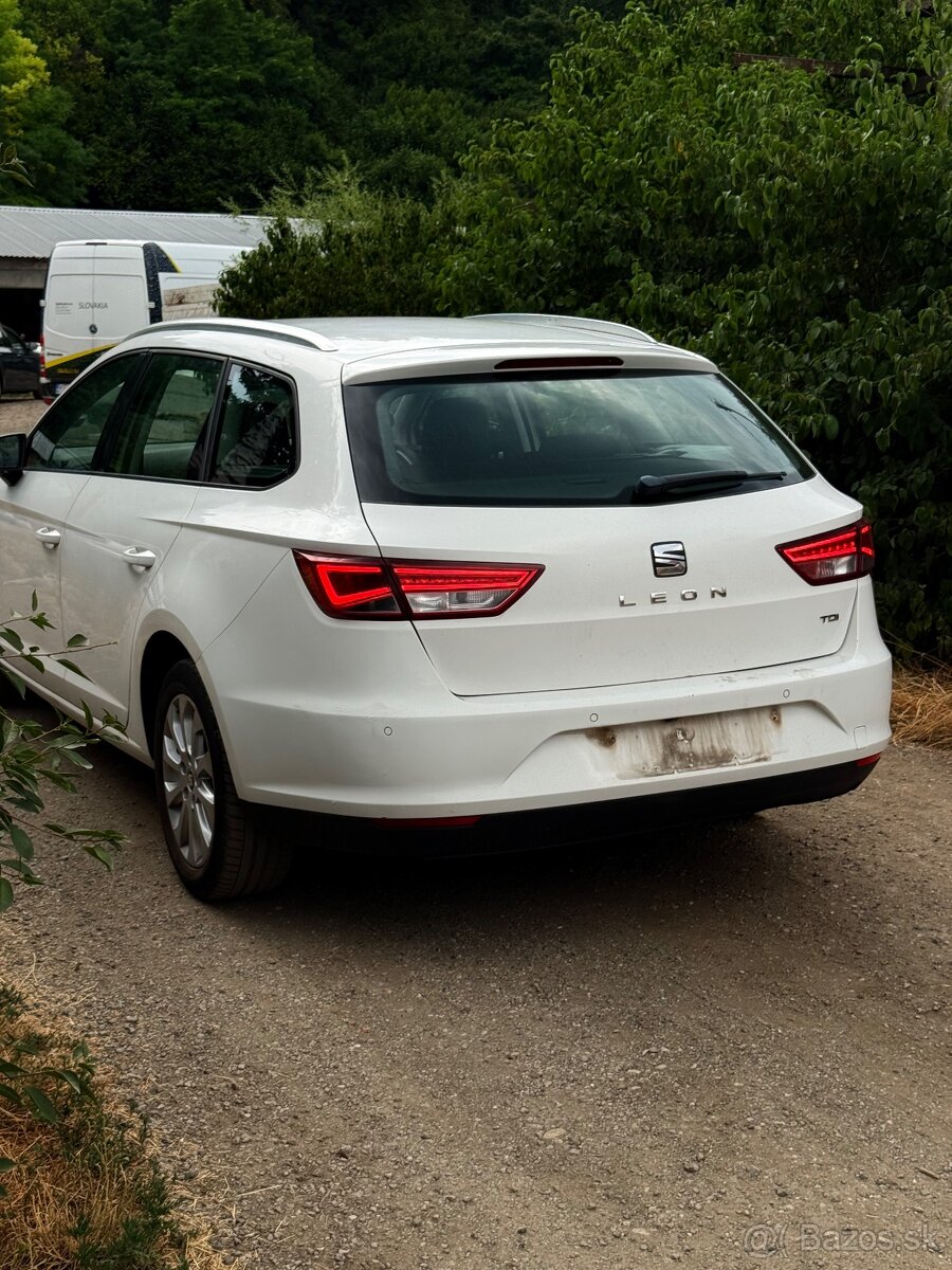 Rozpredam Seat Leon ST 5F 1.6 TDi 81kw . Kod motora : CXX . - 2