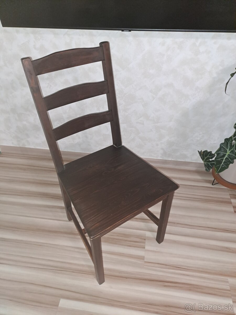 Jedálenske stoličky - 2