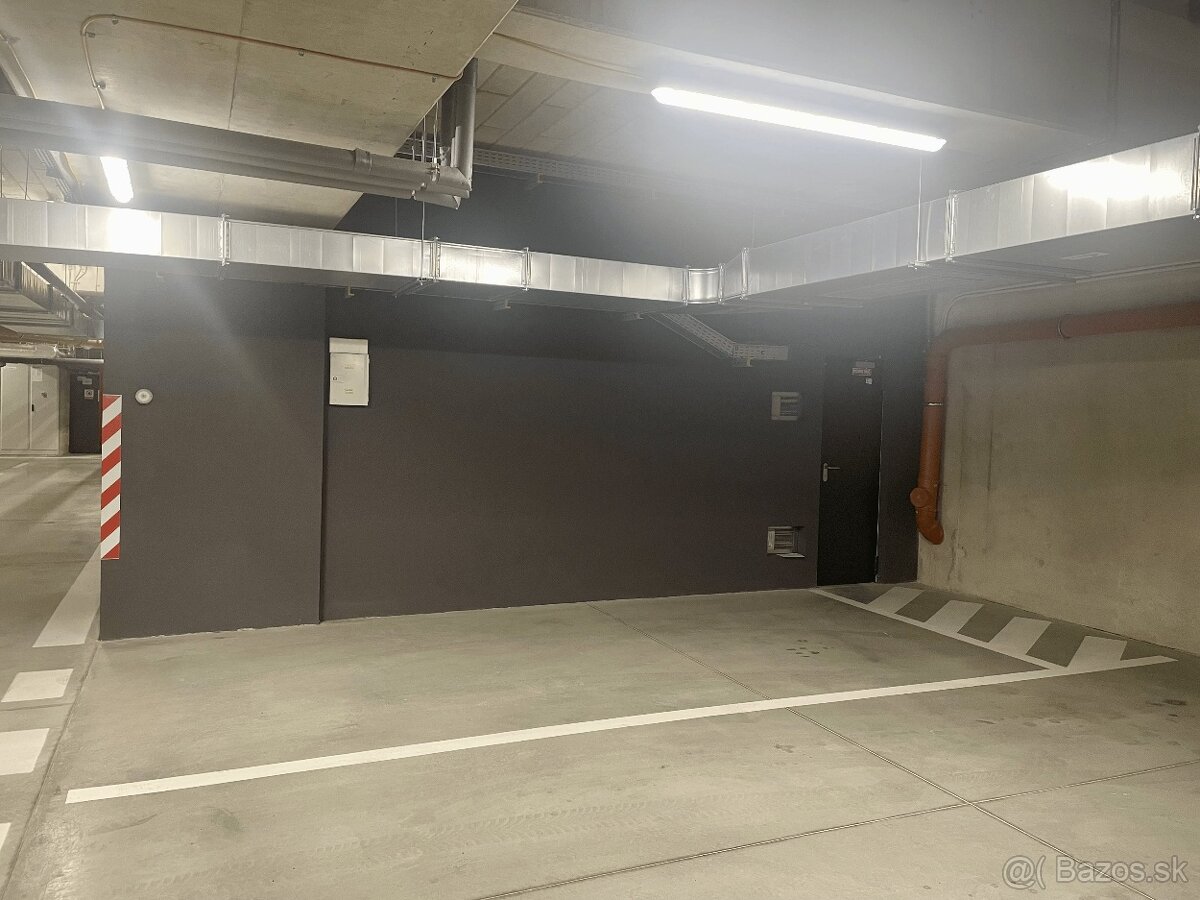Garážové parkovanie na prenájom - 2