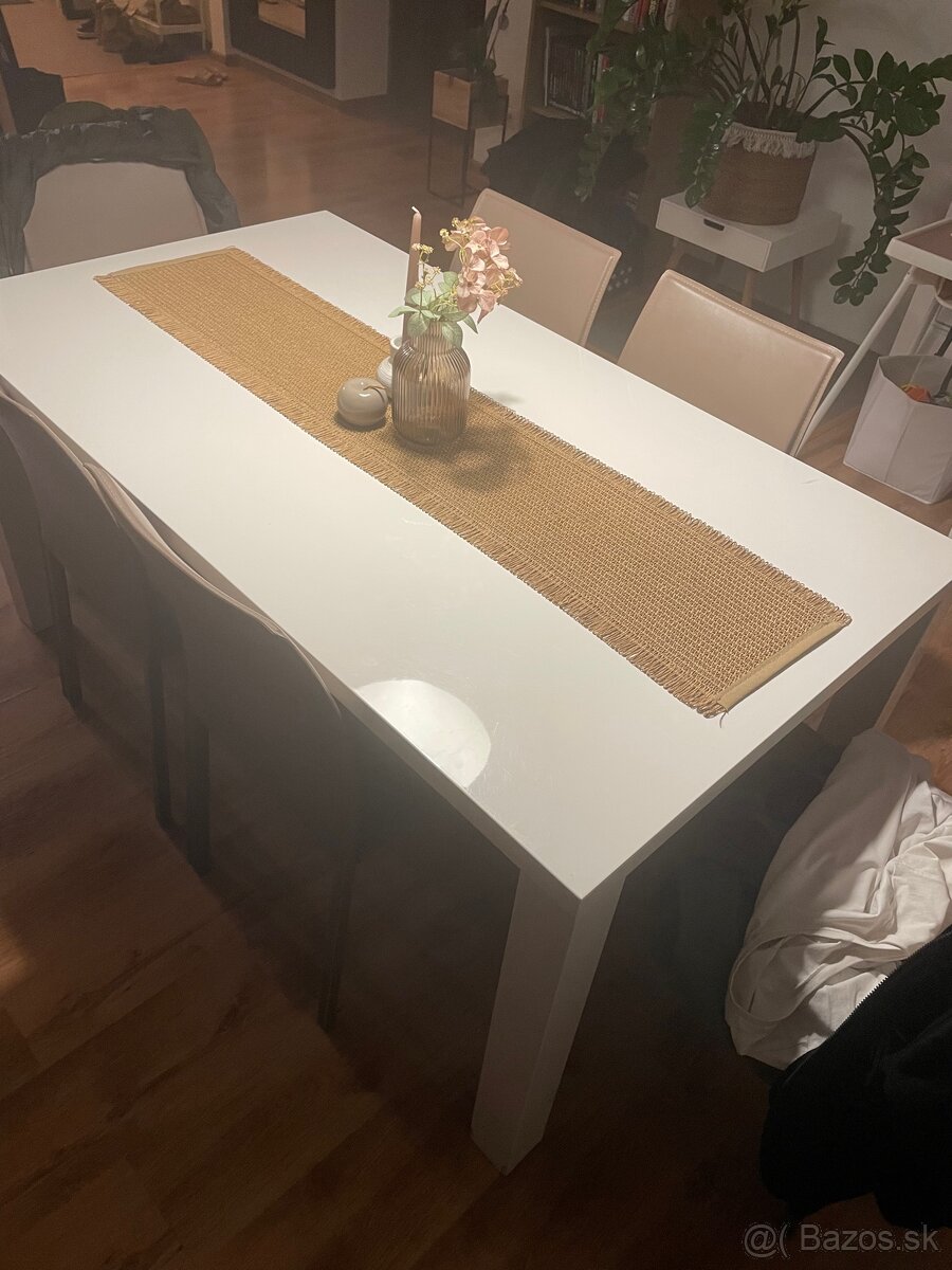 Kvalitny nabytok do obyvacky - 2