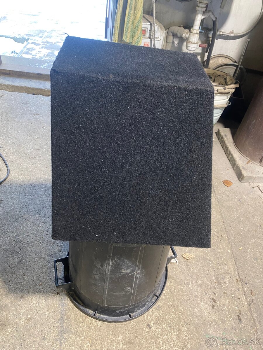 Subwoofer do auta - 2