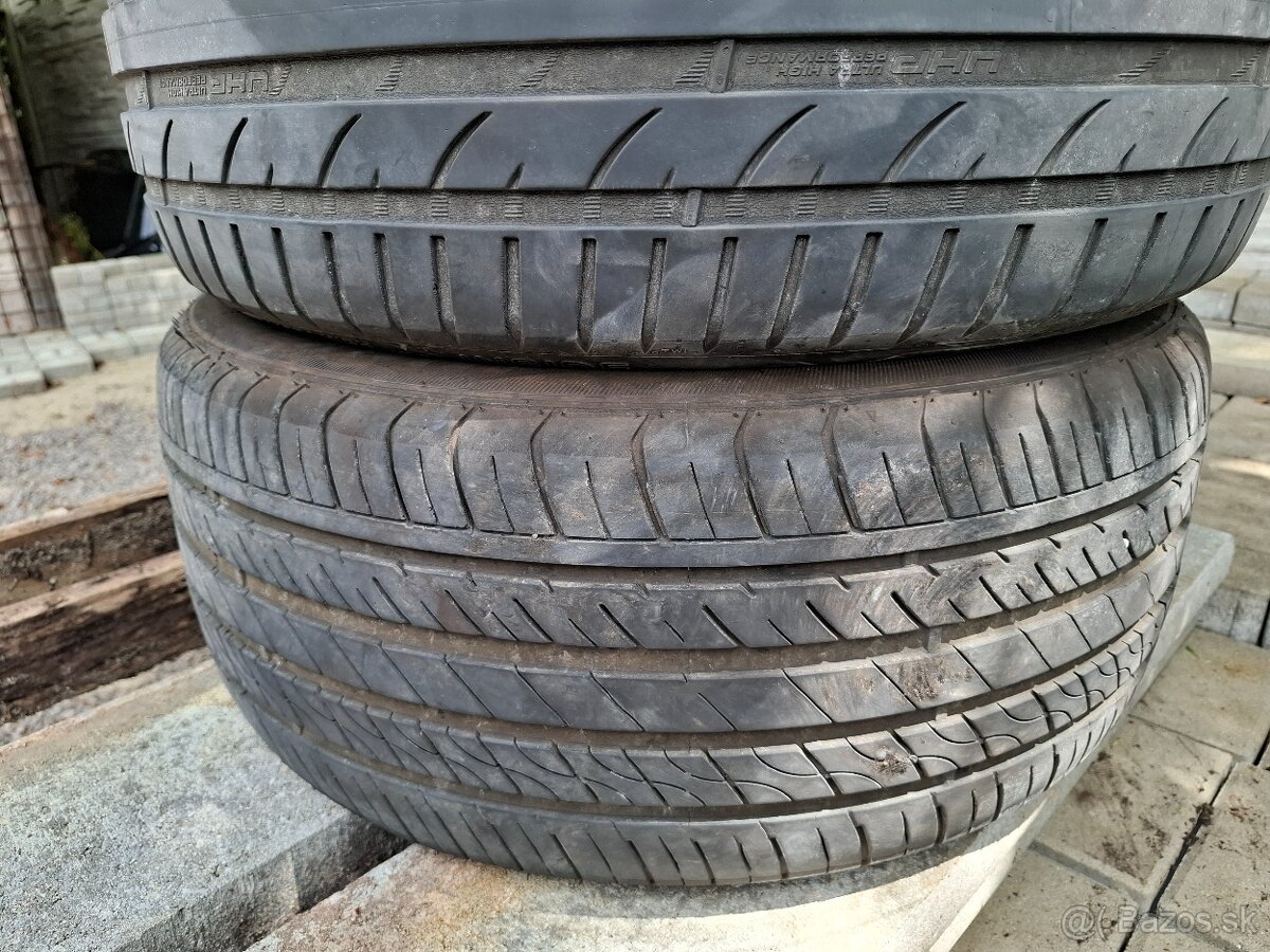 235/45 r 17 - 2